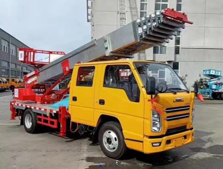 東坑吊車租賃的操控靈活性評價